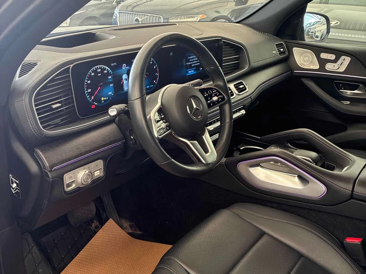 Mercedes-Benz GLE 450 * BURMESTER * 360 * AMBIENT * ПОДГРЕВИ * CARFAX , снимка 5 - Автомобили и джипове - 54682638