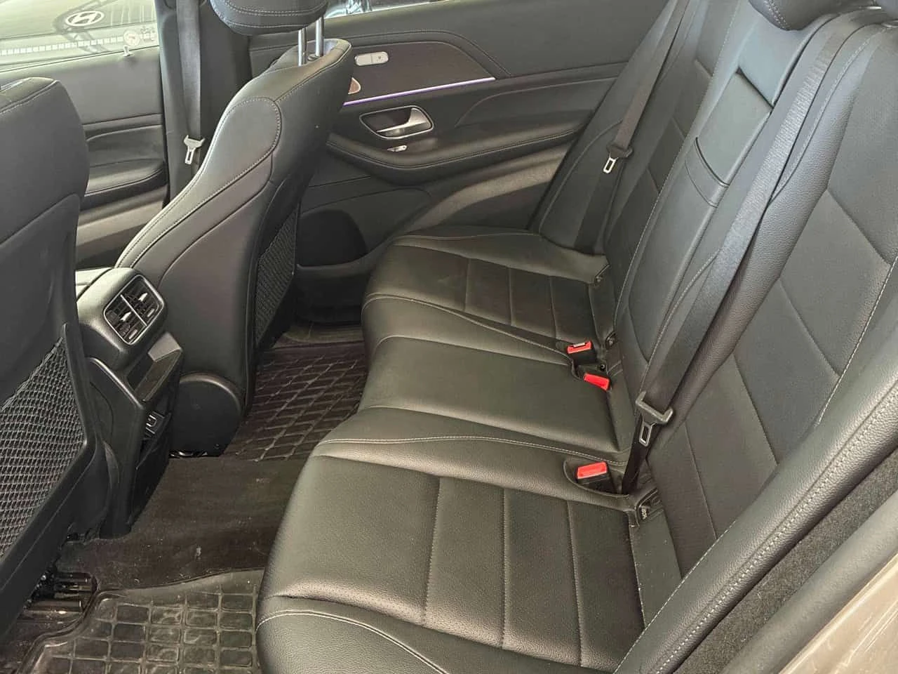 Mercedes-Benz GLE 450 * BURMESTER * 360 * AMBIENT * ПОДГРЕВИ * CARFAX , снимка 11 - Автомобили и джипове - 54682638