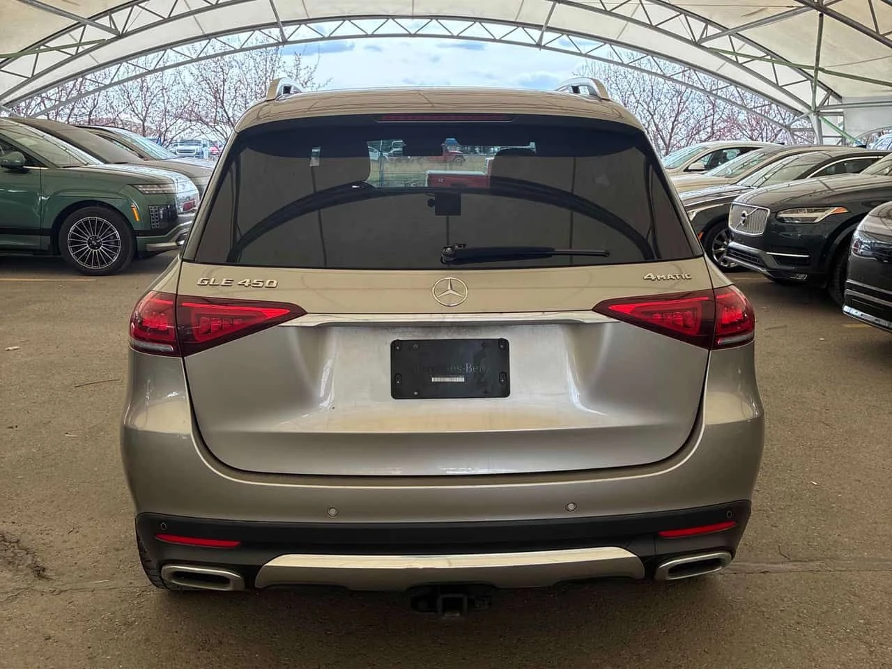 Mercedes-Benz GLE 450 * BURMESTER * 360 * AMBIENT * ПОДГРЕВИ * CARFAX , снимка 4 - Автомобили и джипове - 54682638