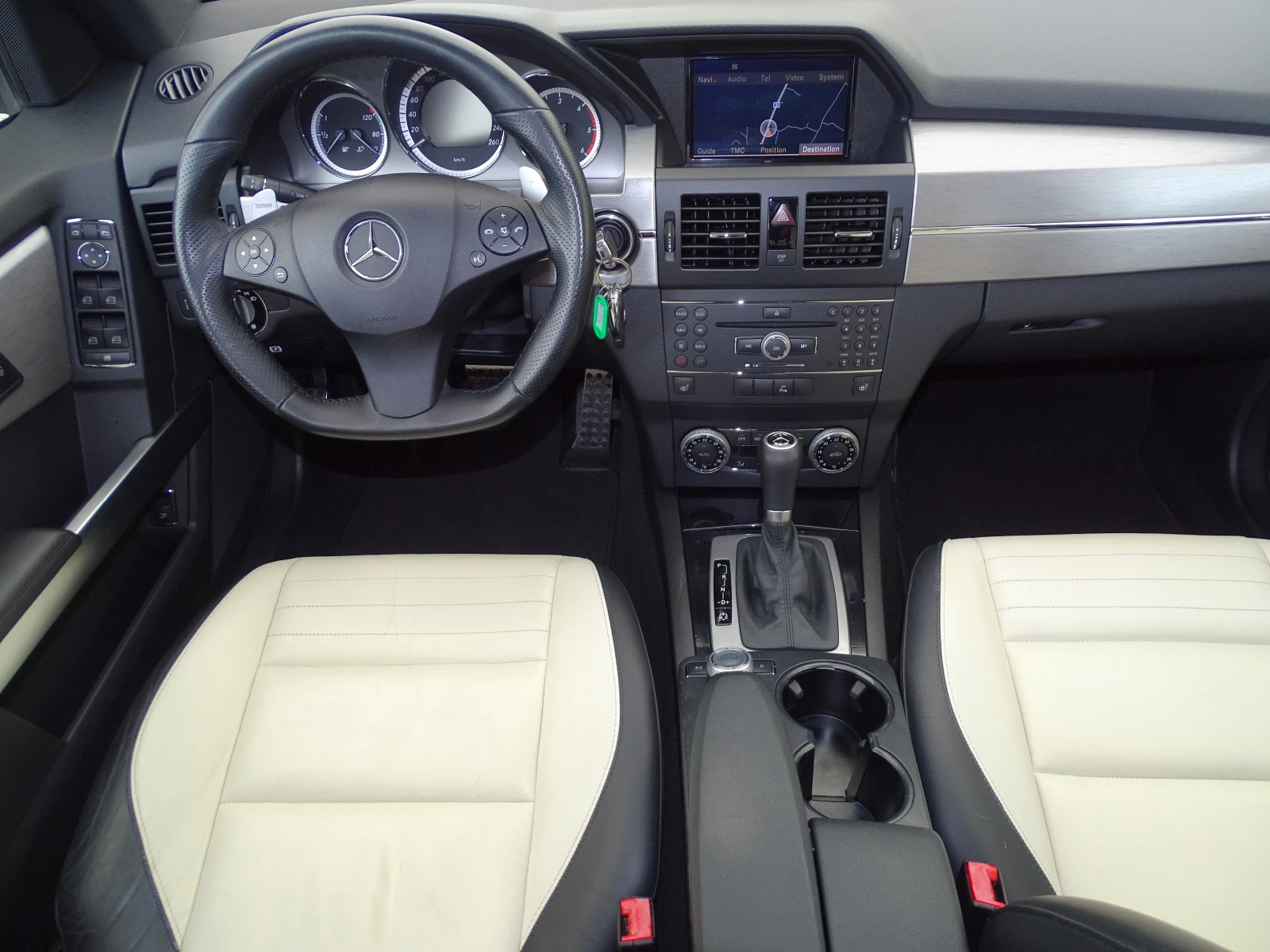 Mercedes-Benz GLK 320_EDITION_DESIGNO_PANORAMA_* 3.0CDI_* , снимка 12 - Автомобили и джипове - 54949313