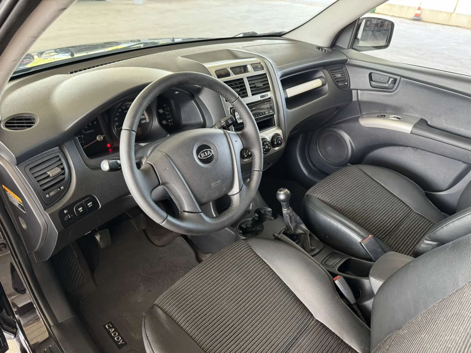 Kia Sportage 2.0D* 112ps* 4WD* КЛИМАТИК, снимка 9 - Автомобили и джипове - 55043430