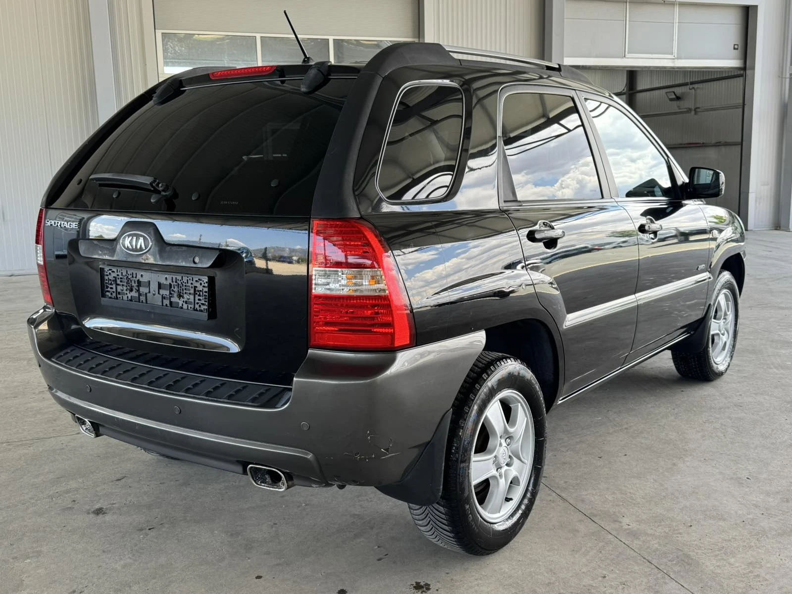 Kia Sportage 2.0D* 112ps* 4WD* КЛИМАТИК, снимка 5 - Автомобили и джипове - 55043430