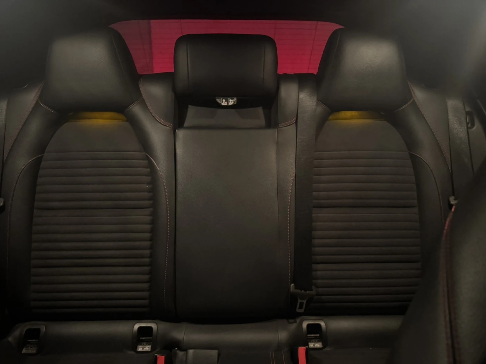 Mercedes-Benz GLA 220, снимка 9 - Автомобили и джипове - 55248870