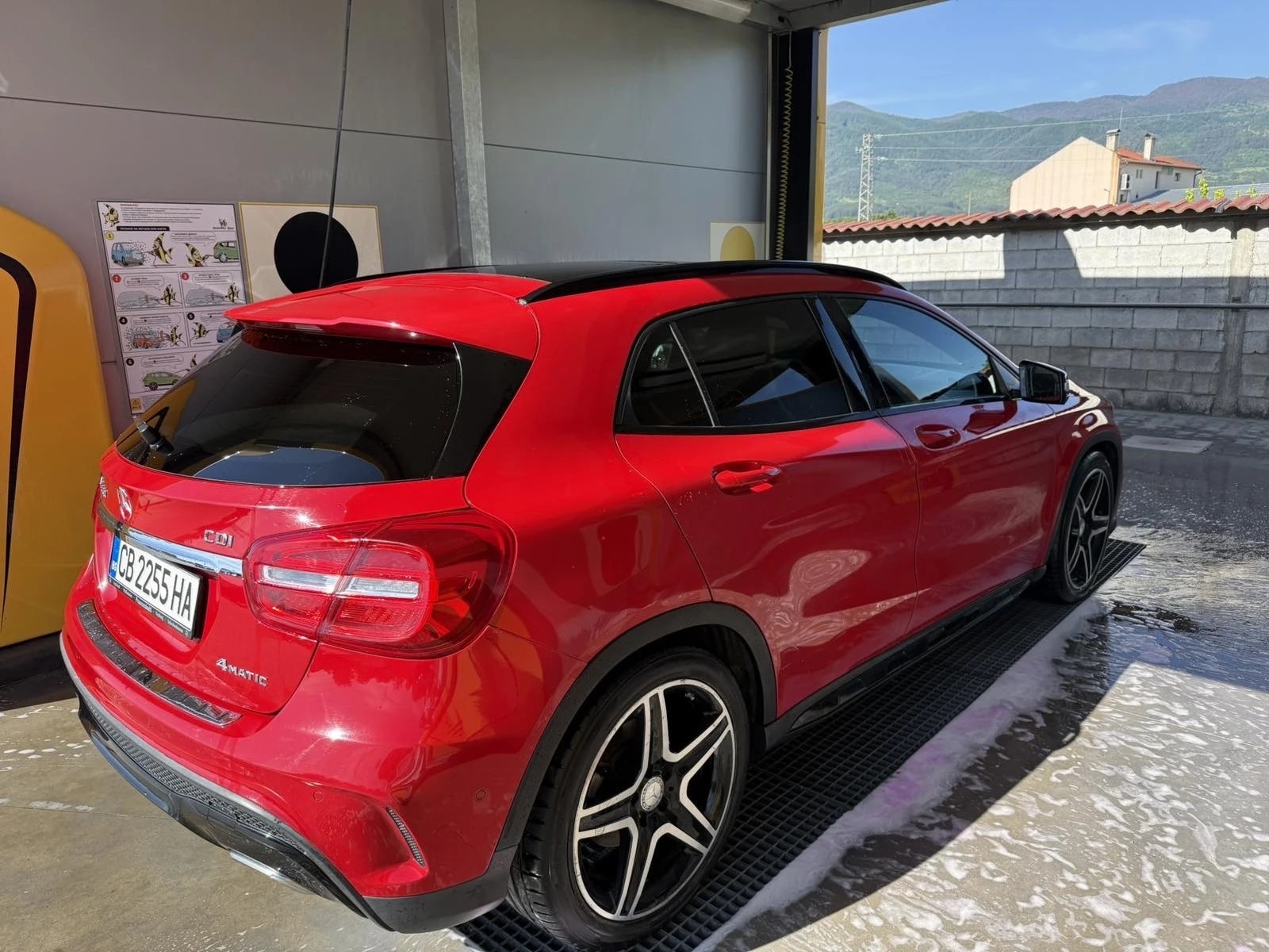 Mercedes-Benz GLA 220, снимка 3 - Автомобили и джипове - 55248870