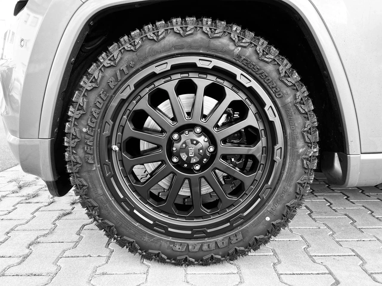 Jeep Grand cherokee Overland 3.0 CRD 4?4, снимка 4 - Автомобили и джипове - 55449508
