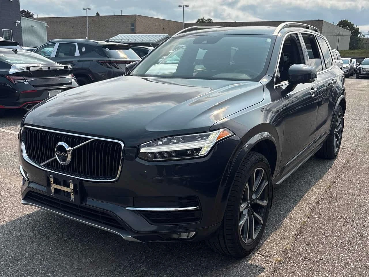 Volvo Xc90 * Momentum * ГЛАВНО ПРЕДСТАВИТЕЛСТВО НА HYUNDAI
