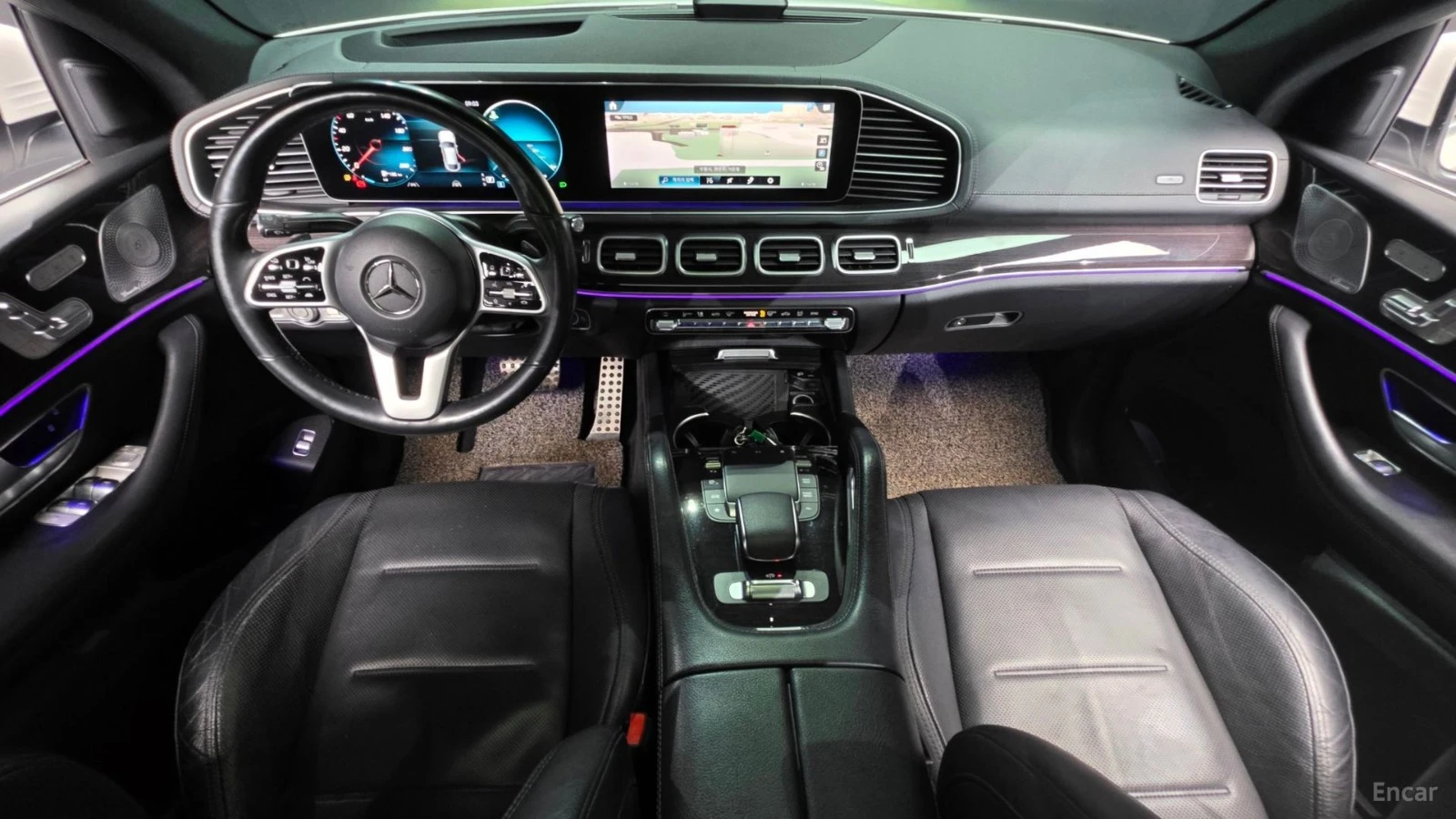 Mercedes-Benz GLE 400 D* 4MATIC* КОЖА* ПОДГРЕВ* ОБДУХВ* BURMASTER* PANO*, снимка 6 - Автомобили и джипове - 55501731
