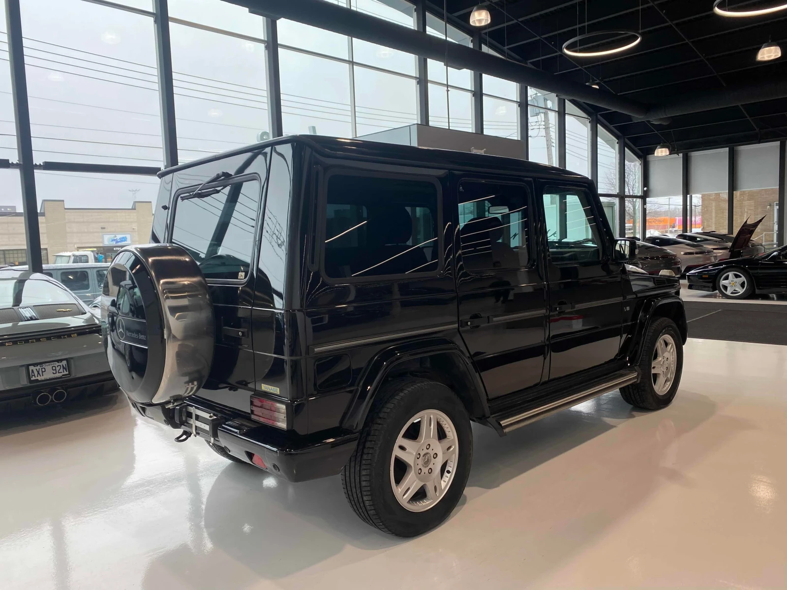 Mercedes-Benz G * 5.0L * АВТОКРЕДИТ БЕЗ ПЪРВОНАЧАЛНА ВНОСКА* , снимка 3 - Автомобили и джипове - 55873283