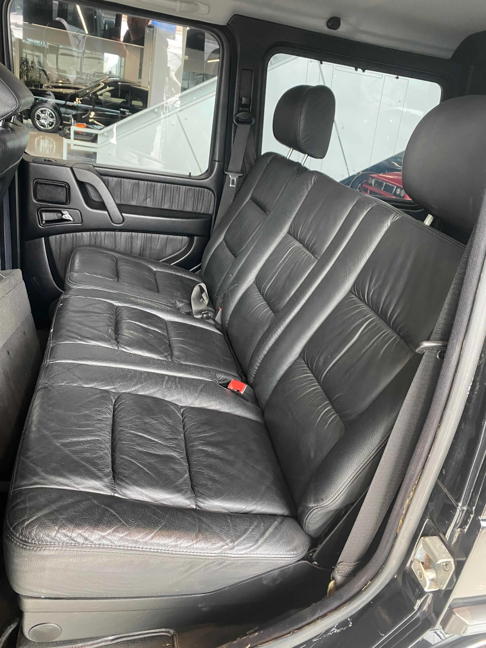 Mercedes-Benz G * 5.0L * АВТОКРЕДИТ БЕЗ ПЪРВОНАЧАЛНА ВНОСКА* , снимка 11 - Автомобили и джипове - 55873283