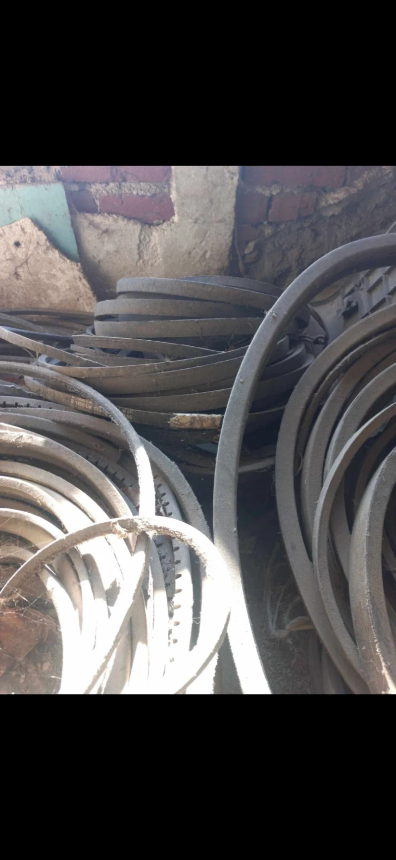 Друг вид Български Комбайн и тракор, снимка 2 - Селскостопанска техника - 52860920