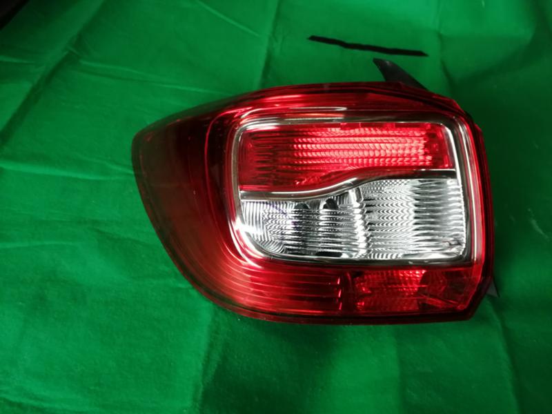 Ляв стоп за Dacia/Renault Logan/Symbol след 2012г. 