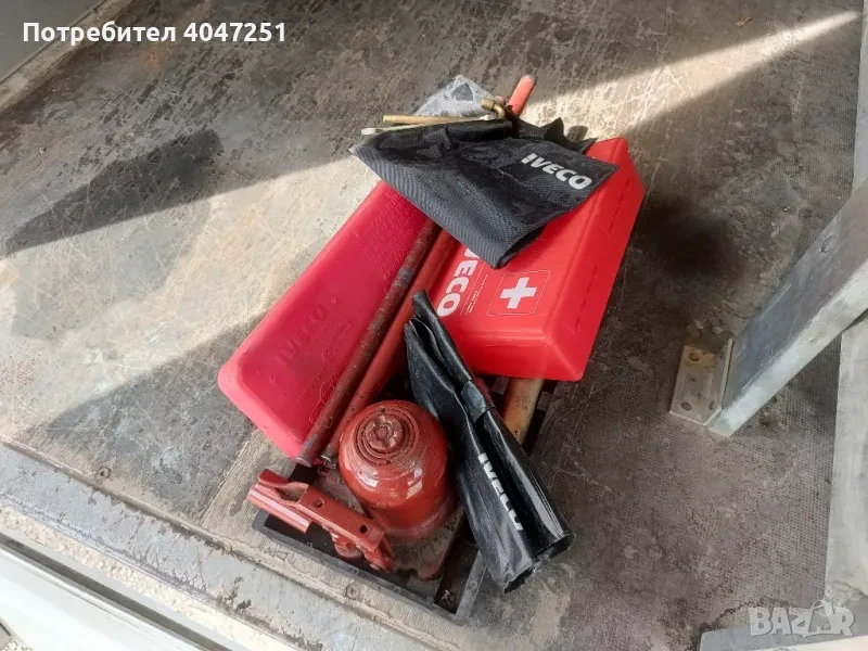 ПЪЛЕН Авариен Комплект ОРИГИНАЛЕН за Iveco Daily, снимка 3 - Части - 51831206