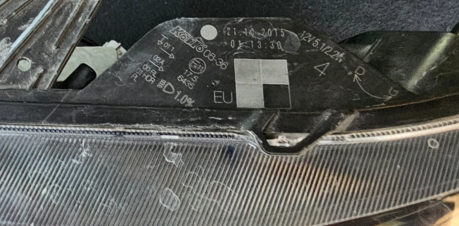 Фарове т27 2016-2018, снимка 3 - Части - 54132095