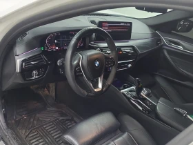BMW 530 i xDrive | CARFAX | АВТОКРЕДИТ БЕЗ ПЪРВОНАЧАЛНА , снимка 9
