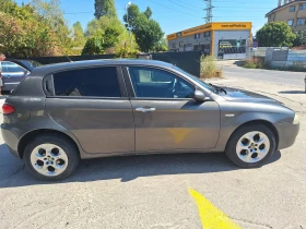 Alfa Romeo 147 1.9 JTDm Face Lift, снимка 2
