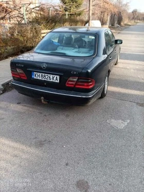 Mercedes-Benz E 270, снимка 2