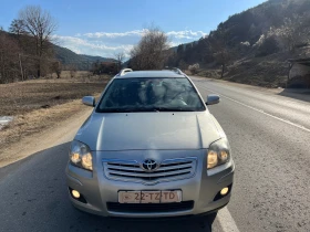 Toyota Avensis 1.8* 129КС* Клима* Холандия* Ръчка* Facelift* 2 кл, снимка 8