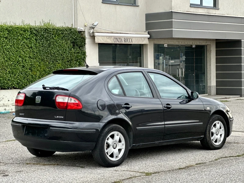 Seat Leon 1.6i ИТАЛИЯ, снимка 5 - Автомобили и джипове - 47316368