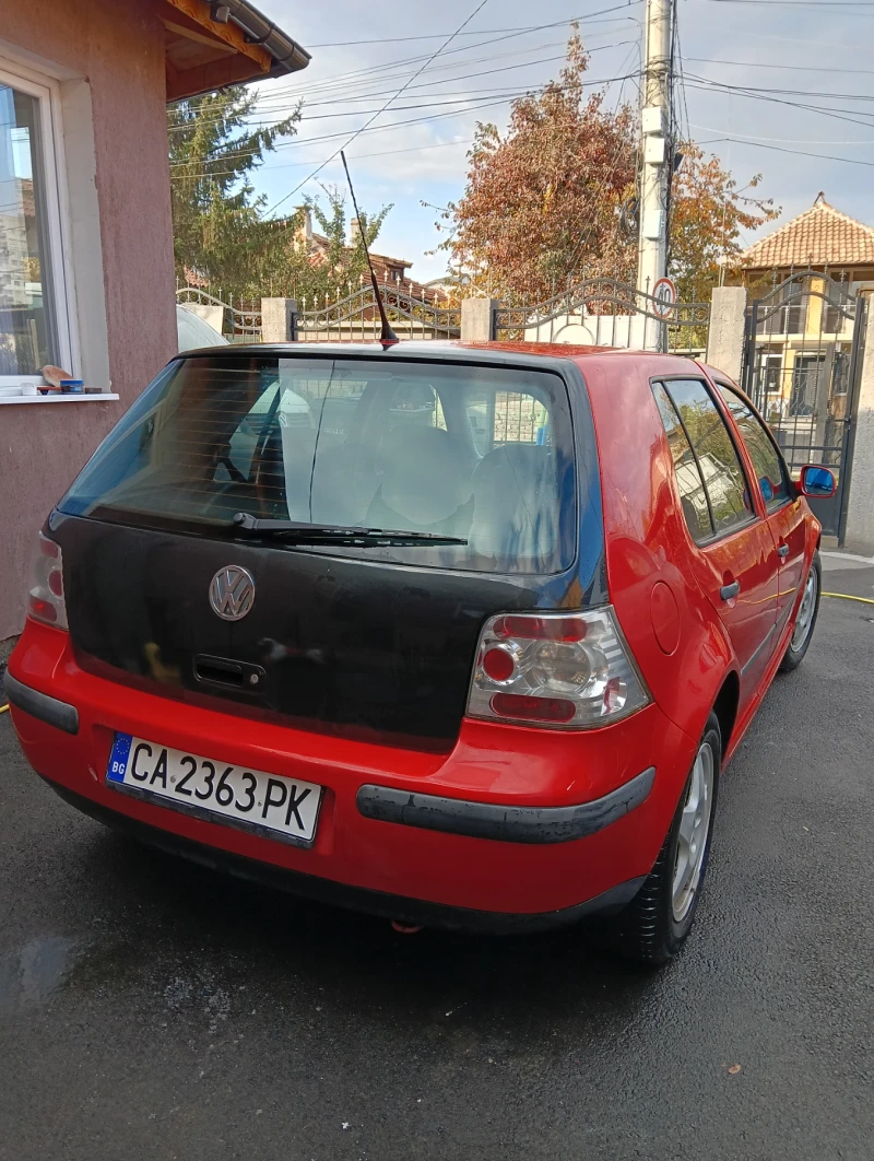 VW Golf, снимка 4 - Автомобили и джипове - 47865135