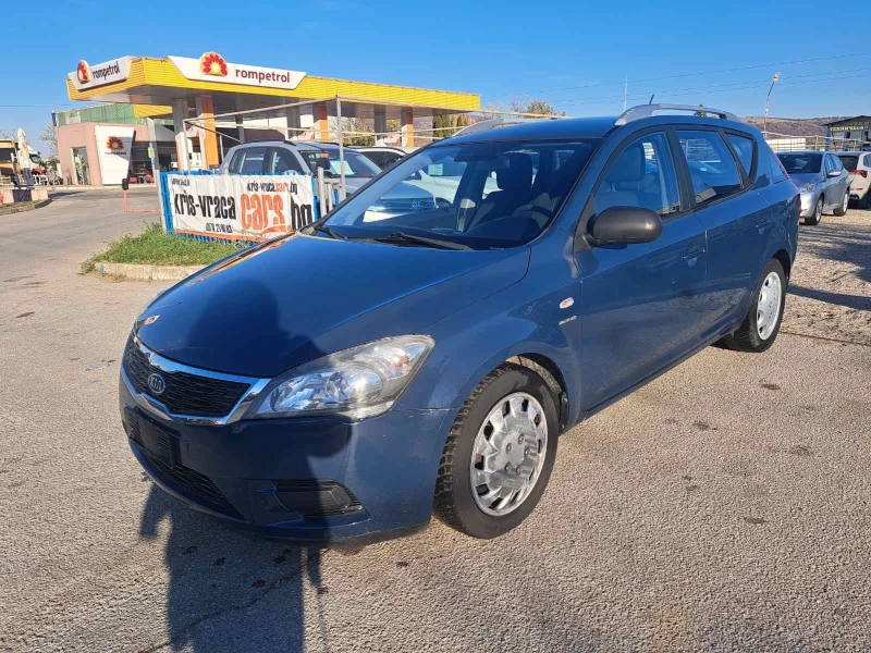 Kia Ceed Газ/Бензин, снимка 3 - Автомобили и джипове - 47875180