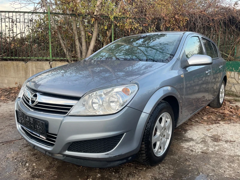 Opel Astra 1.3 CDTI Facelift, снимка 1 - Автомобили и джипове - 48017407