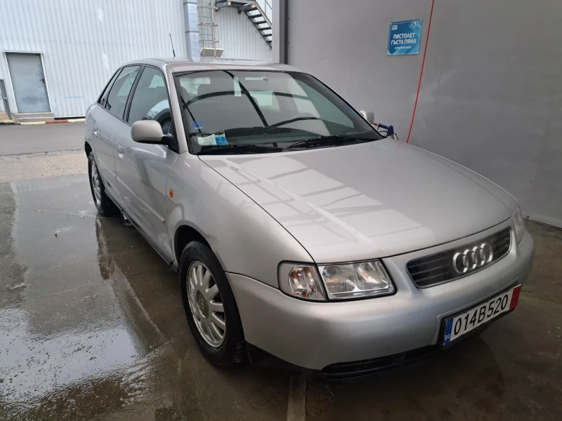 Audi A3 1, 6 бензин , 132, 000 км, снимка 1 - Автомобили и джипове - 48303465