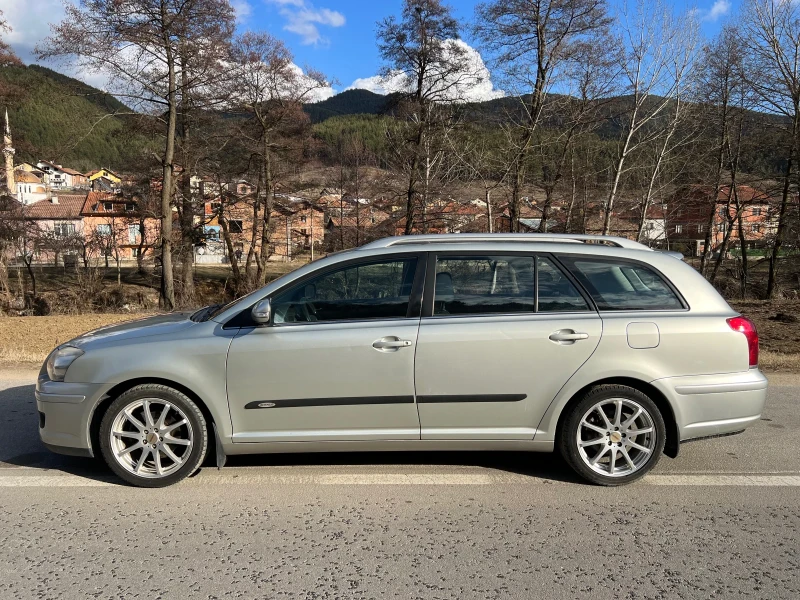 Toyota Avensis 1.8* 129КС* Клима* Холандия* Ръчка* Facelift* 2 кл, снимка 7 - Автомобили и джипове - 48451266