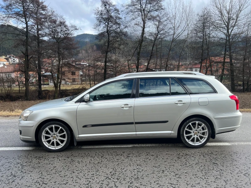 Toyota Avensis 1.8* 129КС* Клима* Холандия* Ръчка* Facelift* 2 кл, снимка 8 - Автомобили и джипове - 48451266