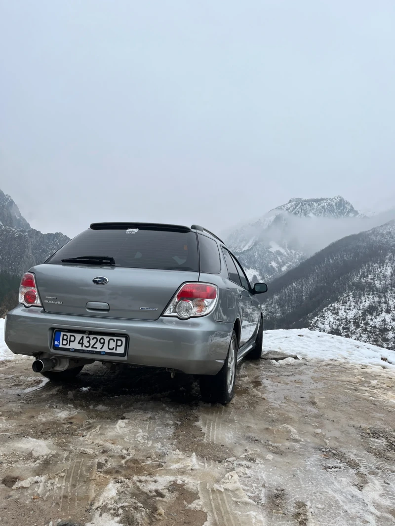 Subaru Impreza 2.0, снимка 6 - Автомобили и джипове - 48795725