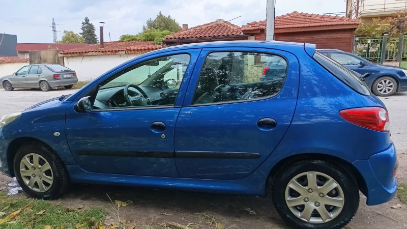 Peugeot 206, снимка 6 - Автомобили и джипове - 52562397
