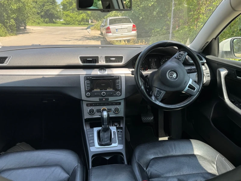 VW Passat 2.0 TDI DSG, снимка 8 - Автомобили и джипове - 51899899