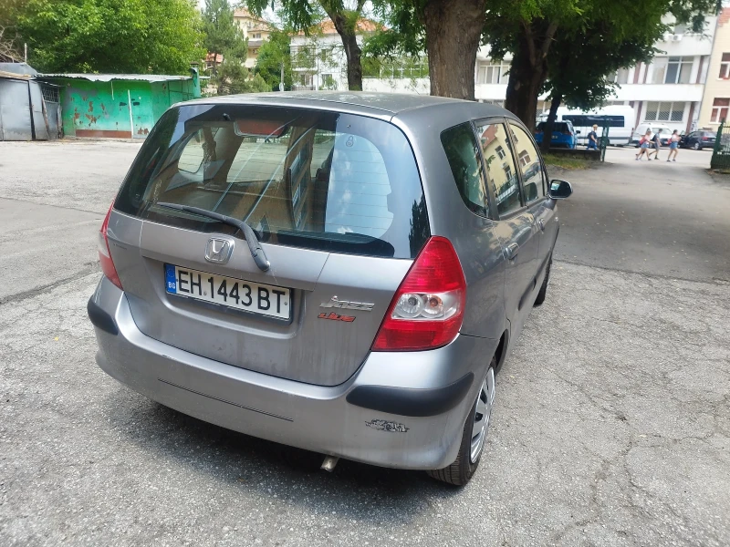 Honda Jazz, снимка 2 - Автомобили и джипове - 52373925