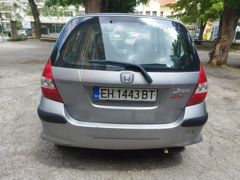 Honda Jazz, снимка 4 - Автомобили и джипове - 52373925