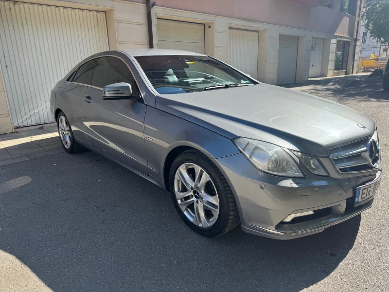 Mercedes-Benz E 250, снимка 3 - Автомобили и джипове - 52616826