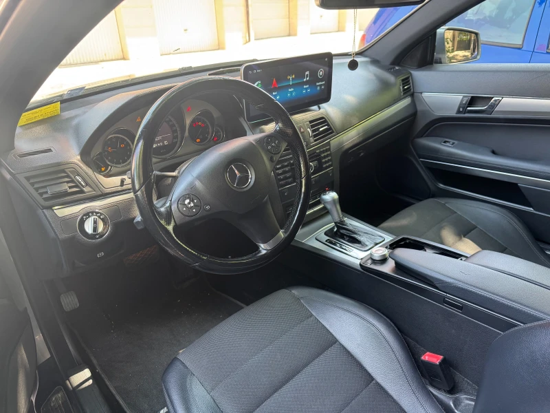 Mercedes-Benz E 250, снимка 8 - Автомобили и джипове - 52616826