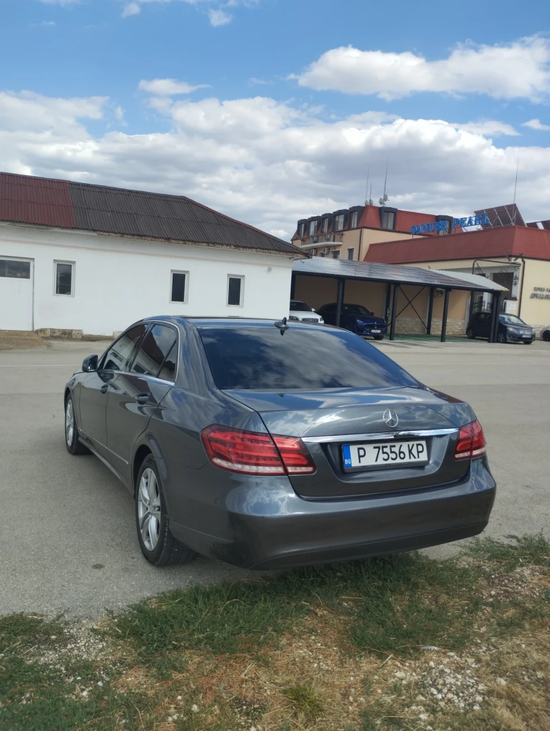 Mercedes-Benz E 200 2.2 CDI 136hp, снимка 4 - Автомобили и джипове - 52829767
