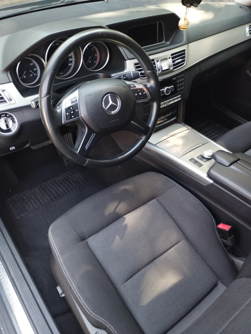 Mercedes-Benz E 200 2.2 CDI 136hp, снимка 6 - Автомобили и джипове - 52829767