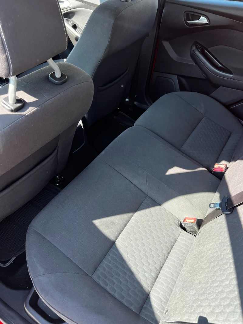 Ford Focus, снимка 12 - Автомобили и джипове - 51875962