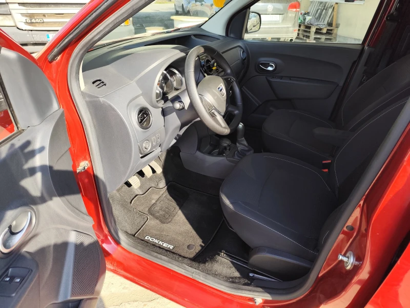 Dacia Dokker, снимка 6 - Автомобили и джипове - 52144100