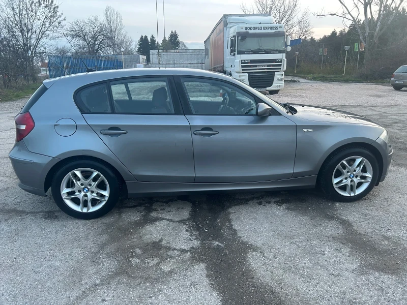 BMW 120 Автоматик, снимка 7 - Автомобили и джипове - 52471998