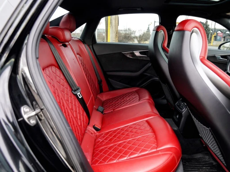 Audi S4 Quattro Progressiv* АвтоКредит* (ЦЕНА ДО БЪЛГАРИЯ), снимка 12 - Автомобили и джипове - 53447751