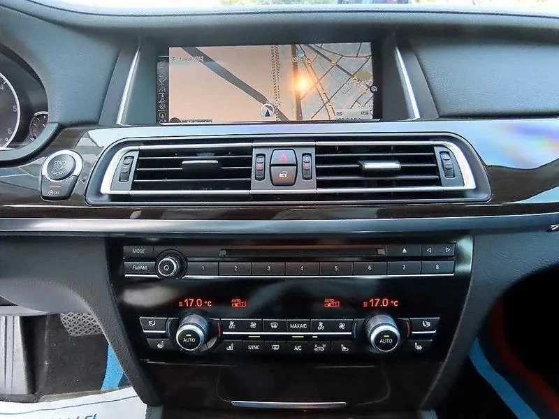 BMW 730 xDrive, снимка 13 - Автомобили и джипове - 55349343