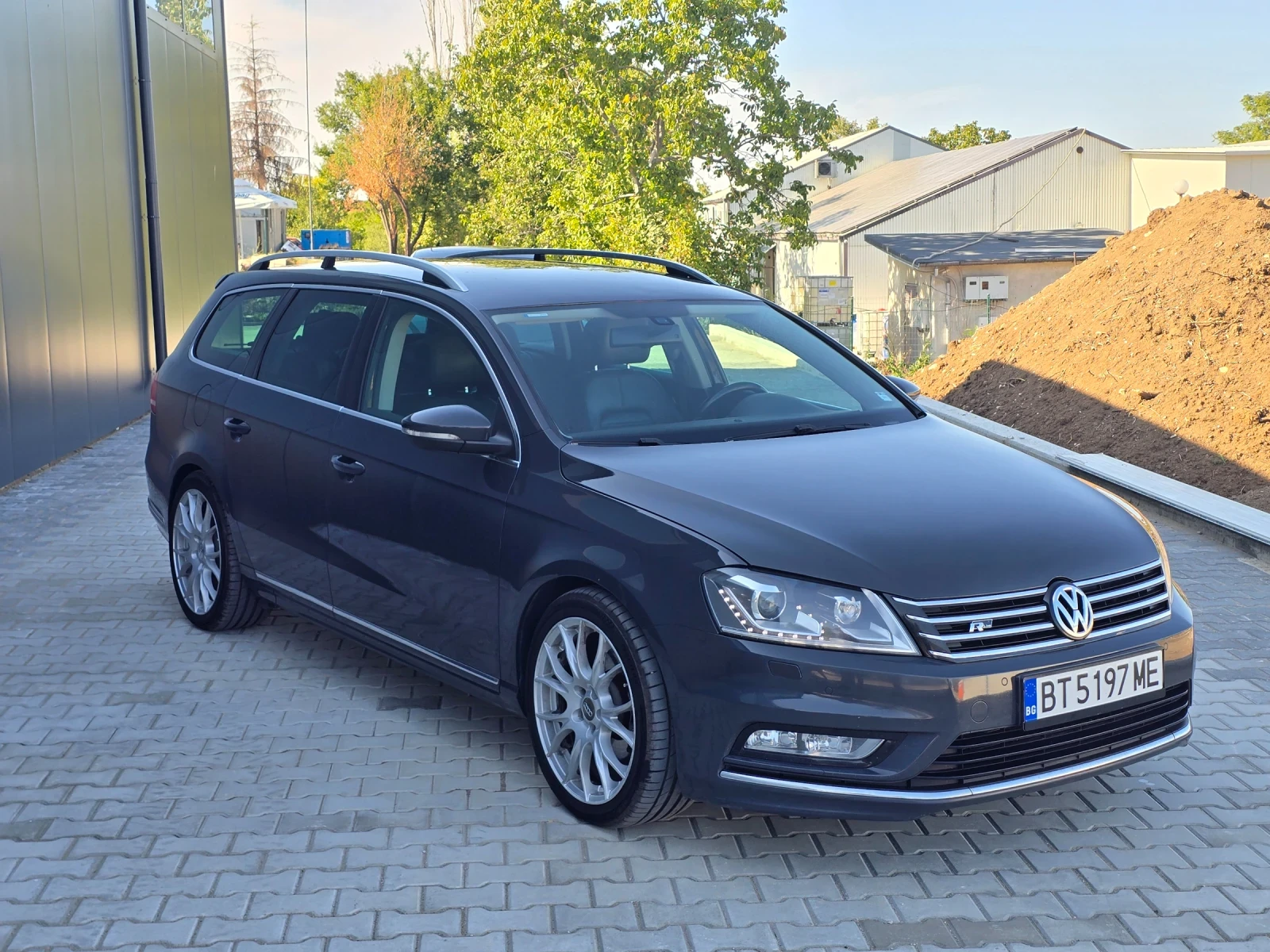 VW Passat 2.0 TDI 4motion R-line, снимка 1