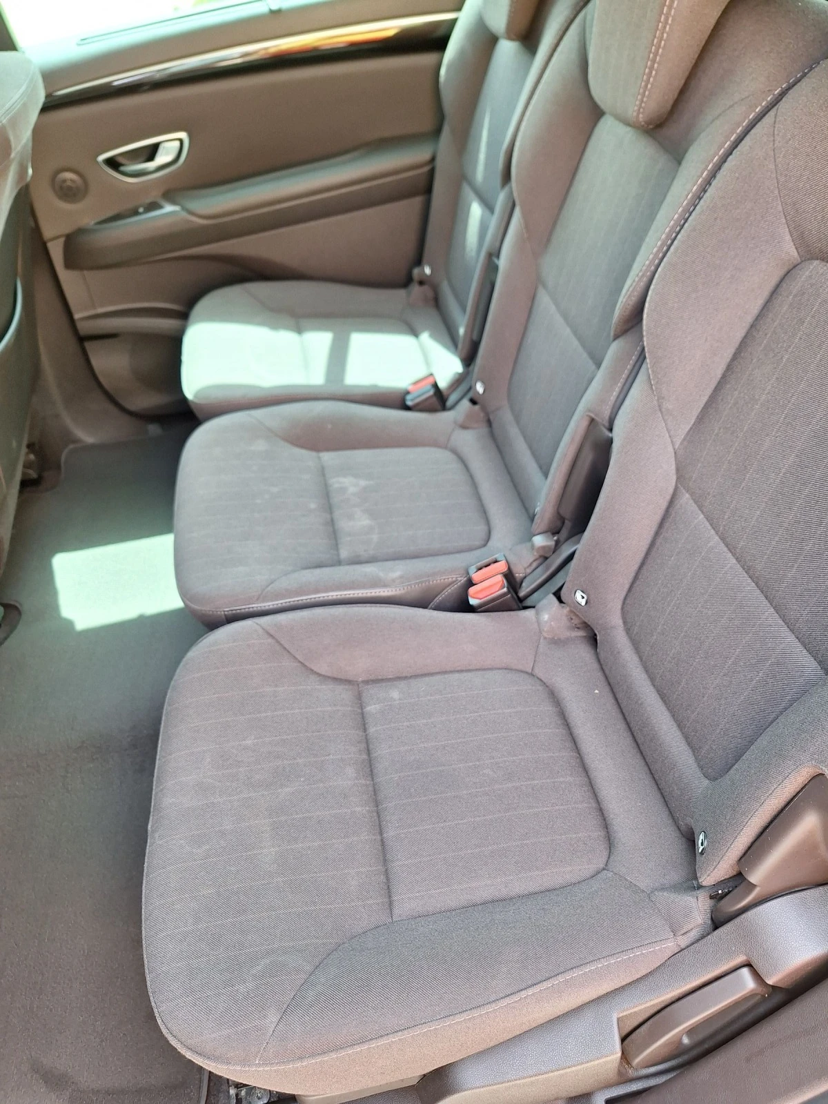 Renault Espace 7    | Mobile.bg   16