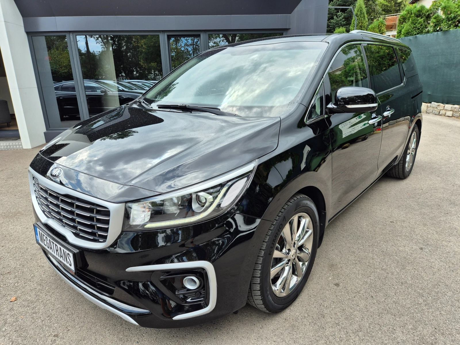 Kia Carnival 2.2 CRDI 8+ 1 ДДС - изображение 2