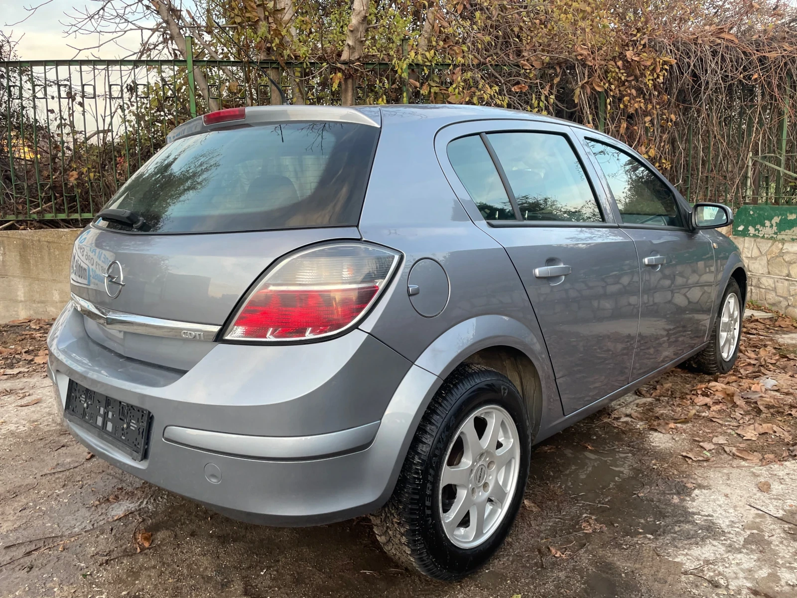 Opel Astra 1.3 CDTI Facelift - изображение 5