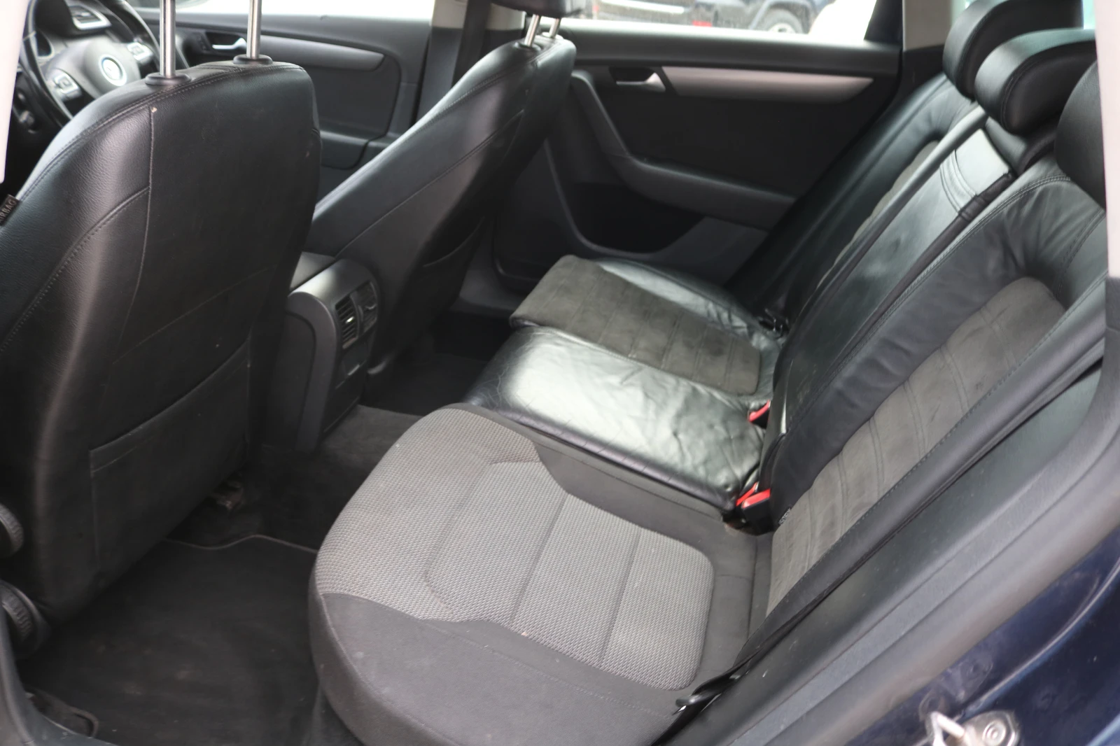 VW Passat 2.0 TDI | Mobile.bg — изображение 11