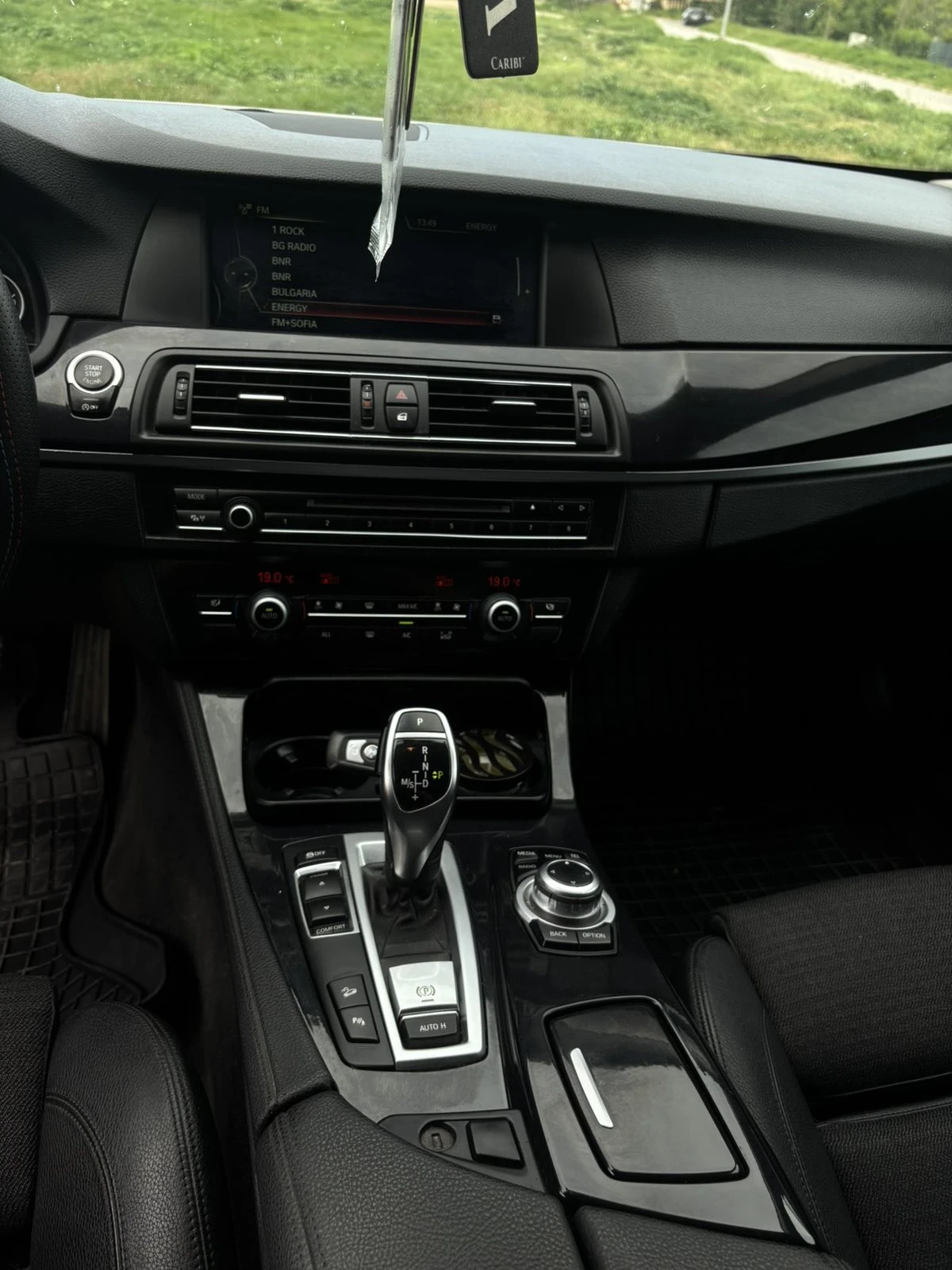 BMW 530 Седан - изображение 6