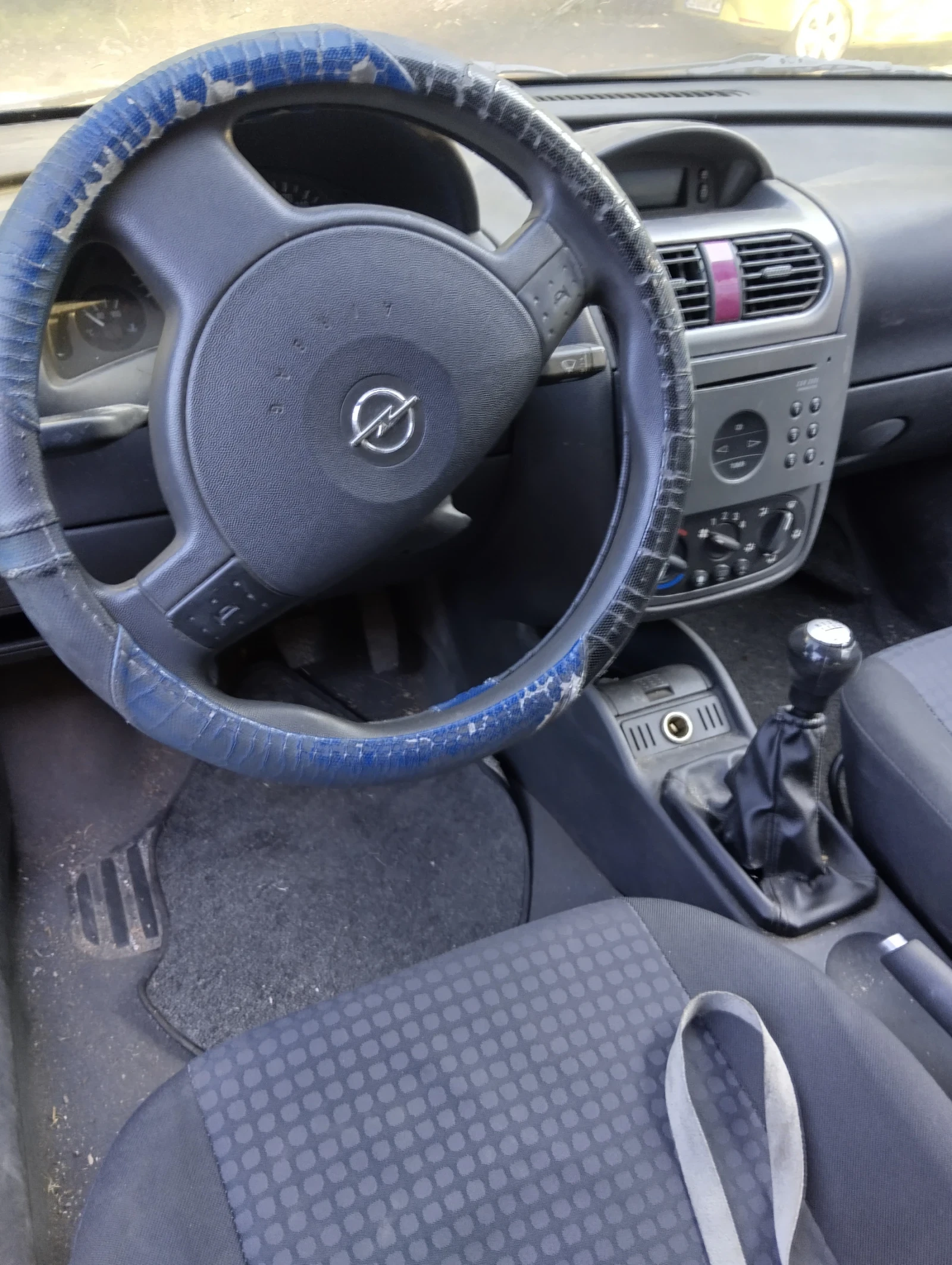 Opel Corsa  - изображение 9