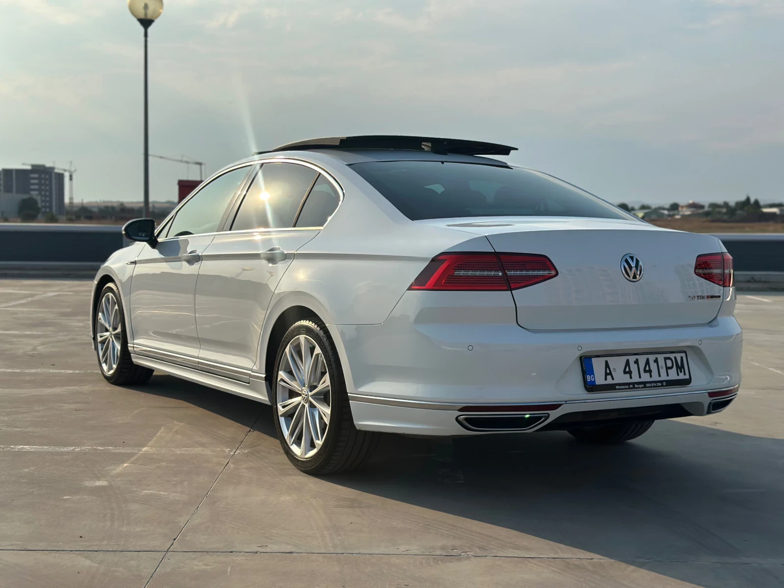 VW Passat BITDI, R-LINE, 4MOTION - изображение 6